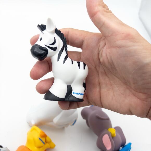 Lot Of 13 Fisher-Price Little People Zoo Animals Safari Zookeeper Turtle Koala - Picture 13 of 14